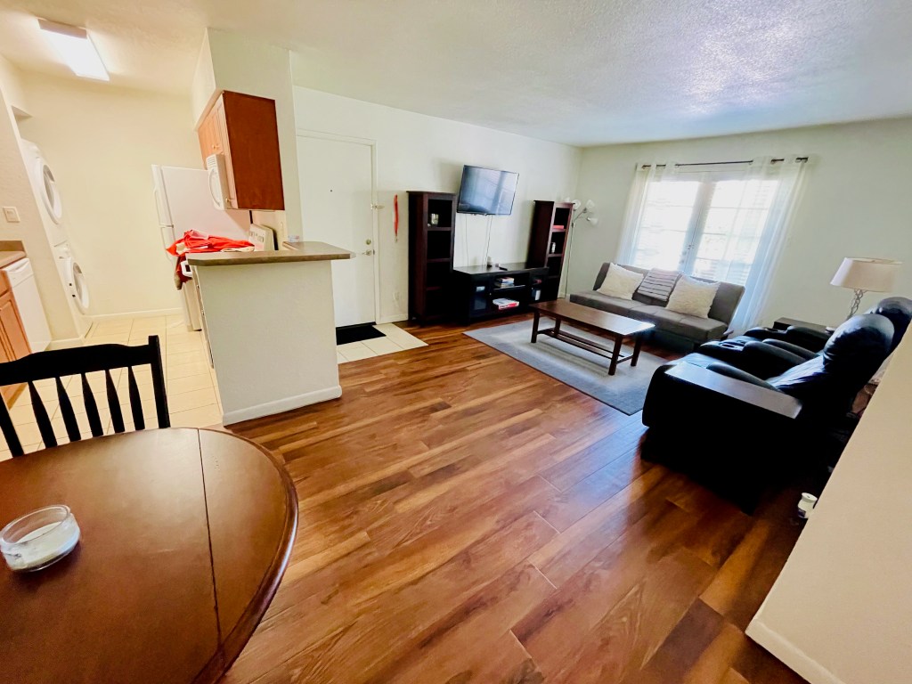 Cozy, Comfortable, Contentment in this Condo